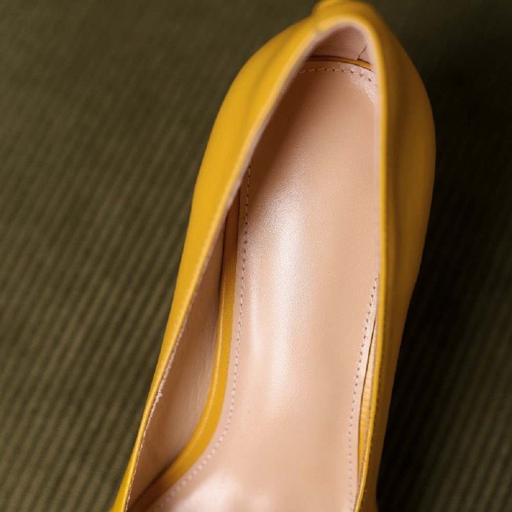 【JOCHEBED HU】Size 33-40 Square - Aqua Sports Club 评论和价格